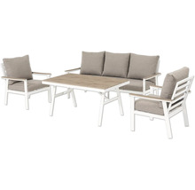 Záhradný nábytok so stolom, pohovkou a dvoma stoličkami