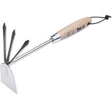 Kombinovaná motyka s drevenou rukoväťou na záhradné práce