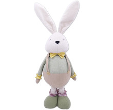 Plyšový zajac s motýlikom a trakmi