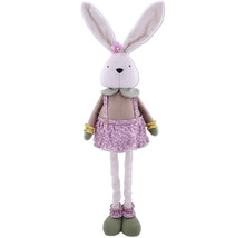 Dekoratívny látkový zajačik so šatami a dlhými ušami ako veľkonočná dekorácia