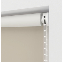 Roleta s ovládacou retiazkou na dekoráciu okien a ochranu proti slnku