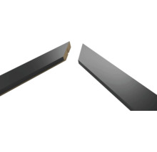 Dve drevené soklové lišty