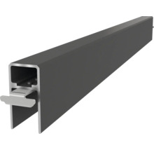 Kovový profil s držiakom