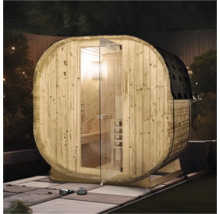 Sudová sauna so sklenenými dverami a dreveným obkladom vo vonkajšom prostredí.