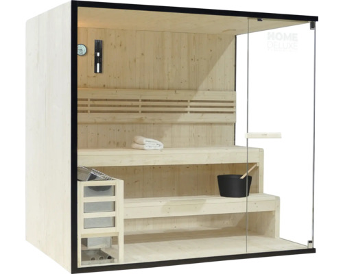 Sauna z dreva so sklenenými dverami a interiérom