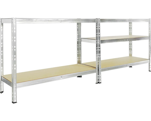Kovová polica s niekoľkými úrovňami na skladovanie
