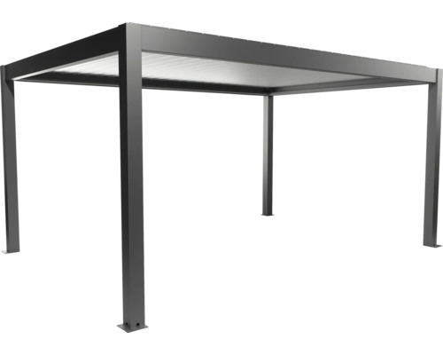 Voľne stojaca sivá pergola s lamelovou strechou.