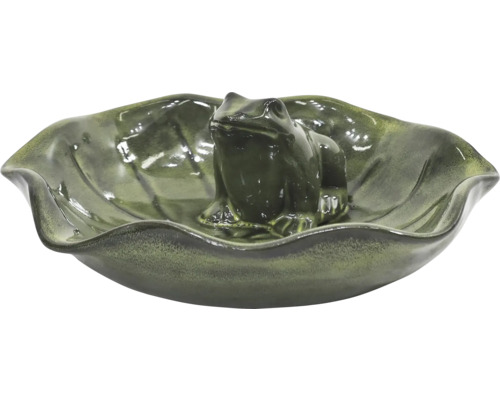 Dekoratívna žabka v tvare listu pre záhradné jazierko