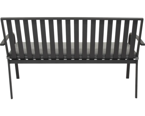 Záhradná lavica s opierkami a sedákom