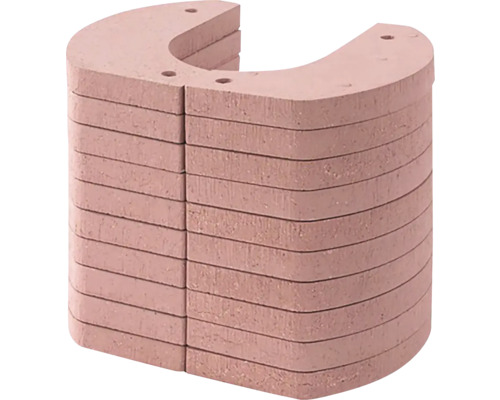 Hromada podkovovitých dosiek z kameňa s otvormi