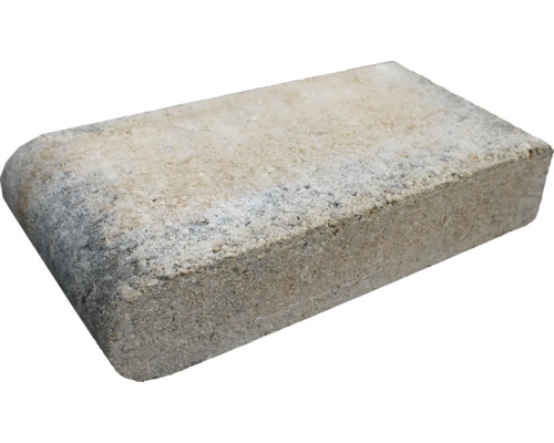 Jednotlivá betónová dlažobná kocka