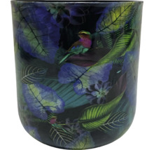 Kvetináč so vzorom vtákov a rastlín