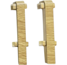 Dva drevené dištančné prvky na montáž nábytku