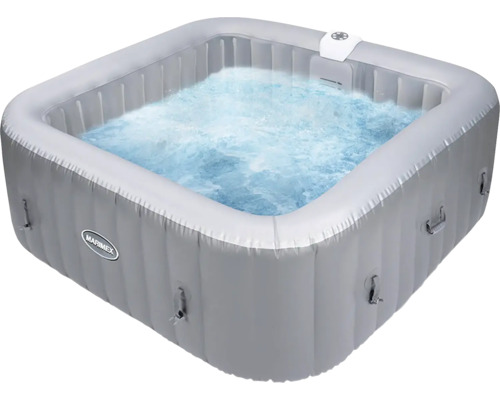 Nafukovacia vírivka naplnená vodou