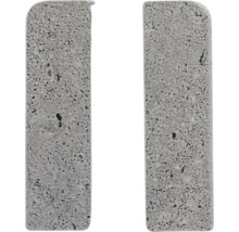 Dva betónové dlažobné kamene