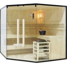 Sauna so sklenenou prednou stenou, drevenými lavicami a saunovou pecou