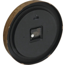 Zadná strana nástenných hodín s dreveným rámom a hodinovým strojčekom