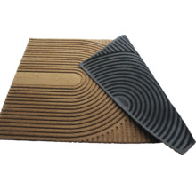 Rohožka so vzorom prúžkov a protišmykovou podložkou