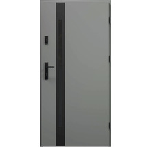 Sivé vchodové dvere s čiernou kľučkou a úzkym zvislým ozdobným prvkom