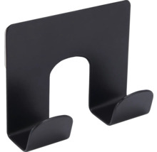 Čierny záves na dvere na oblečenie