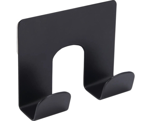 Čierny záves na dvere na oblečenie