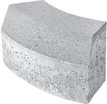 Jeden sivý obrubník