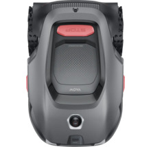 Pohľad zhora na robotickú kosačku