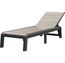 Nastaviteľné záhradné ležadlo s vzhľadom dreva