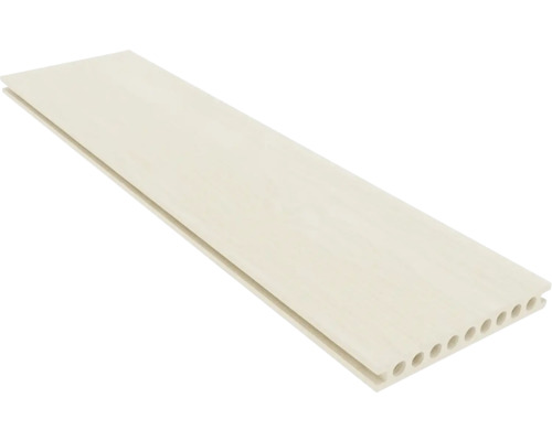 Pero a drážka z plastu