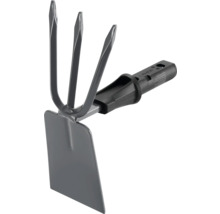 Záhradný kultivátor s trojuholníkovou lopatou na obrábanie pôdy