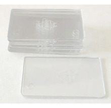 Stoh priehľadných plastových dosiek