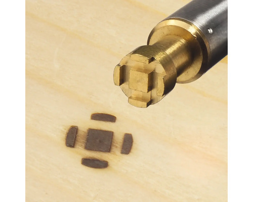 Vypaľovacia pečiatka na vytváranie vzorov na drevo