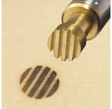 Vypaľovacia pečiatka s pruhovaným vzorom