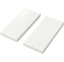 Dve biele obdĺžnikové dlaždice