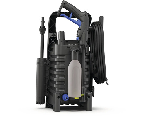 Vysokotlakový čistič s pištoľou, tryskou a nádržou na čistiaci prostriedok.