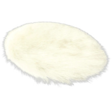 Mäkký koberec vo vzhľade kožušiny