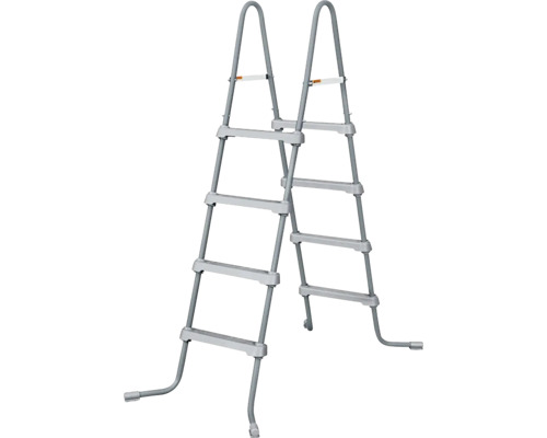 Bazénový rebrík so štyrmi stupňami.