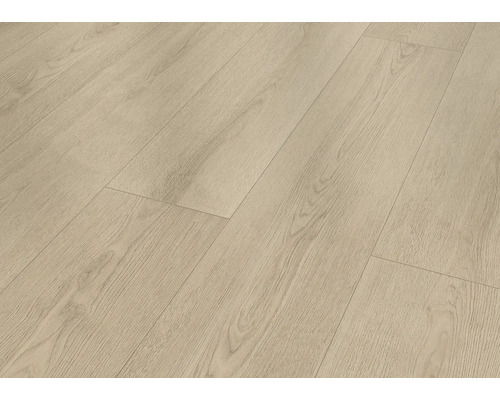 Svetlá laminátová podlaha s drevenou štruktúrou