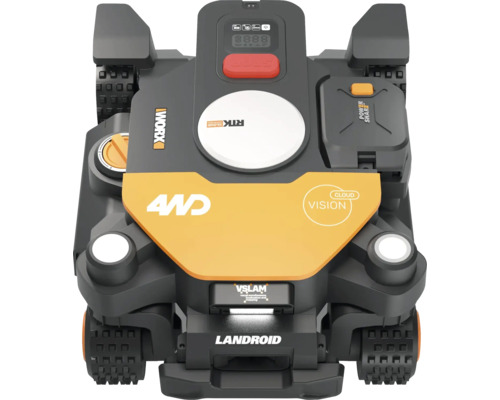 Robotická kosačka LandRoid s pohonom všetkých kolies