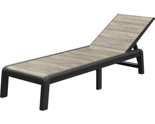 Drevené ležadlo s nastaviteľným operadlom