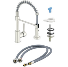 Kuchynská batéria s hadicou sprchy a inštalačným materiálom