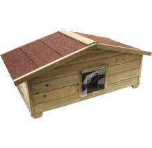 Drevená psia búda s oknom a lepenkou