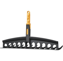 Plastové hrable s rukoväťou