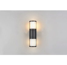 Čierne nástenné svietidlo s vertikálnymi lamelami na nepriame osvetlenie