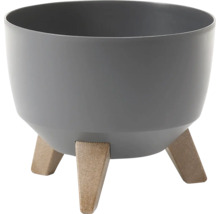 Sivý kvetináč s drevenými nožičkami
