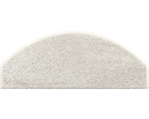 Polkruhová koberec na schody