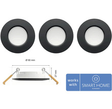 Tri LED vstavané svietidlá s priemerom 90 mm a logo Smart Home by Hornbach