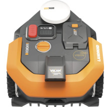 Robotická kosačka Worx Landroid s ovládacím panelom, tlačidlom zastavenia, akumulátorom a technológiou VSLAM