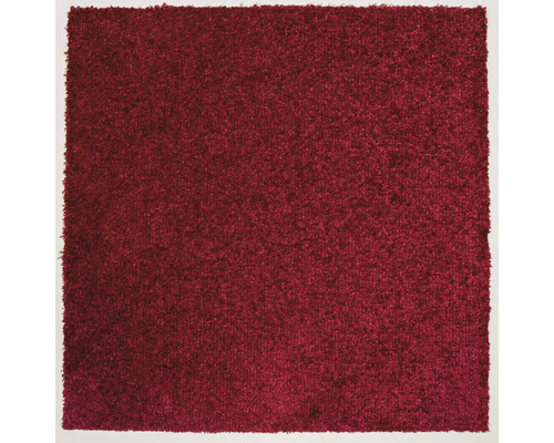 Detail červeného koberca so slučkovou štruktúrou