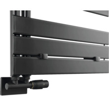 Čierny radiátor na uteráky so sadou pripojenia radiátora